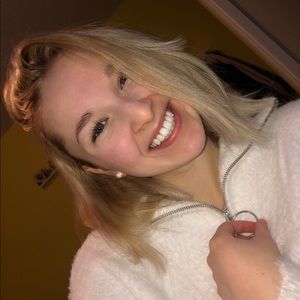 Meet your Posher, Shayla